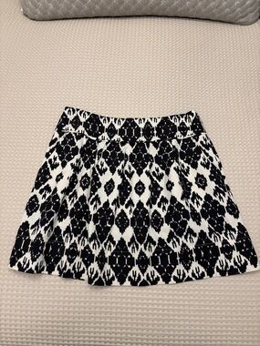 LOFT Black and White Patterned Circle Skirt